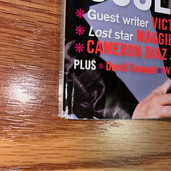 British Glamour UK Magazine April 2006 - Picture 4 of 7